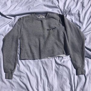 New York Cropped Grey Crewneck